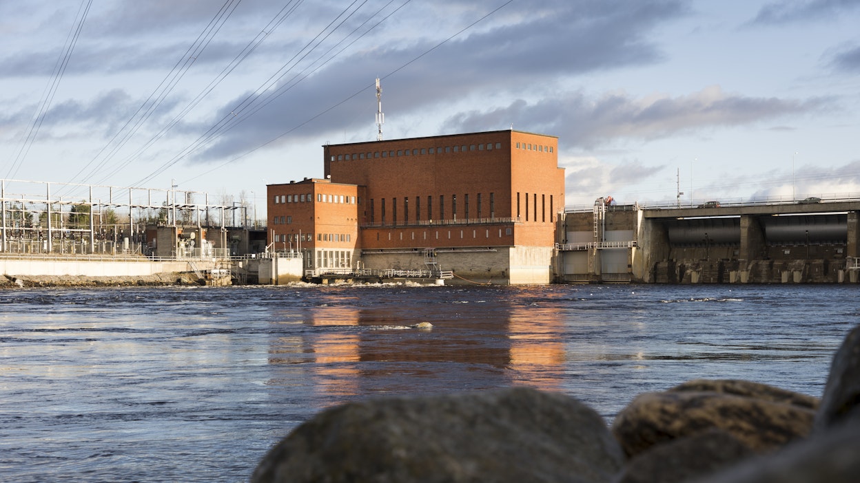 Kemijoen Isohaaran voimalaitos. Kuvituskuva.