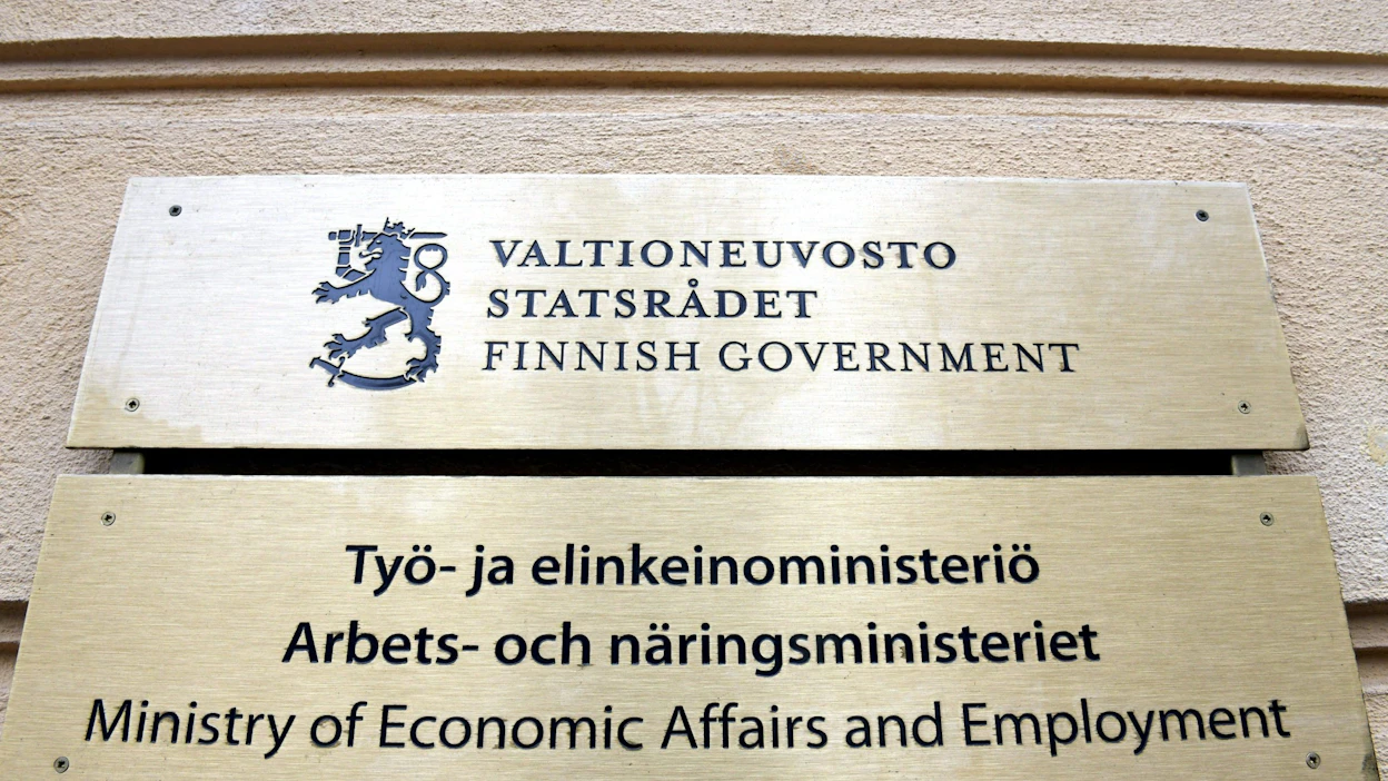 Työ- ja elinkeinoministeriön johtama Itä-Suomen kehittämistä pohtiva työryhmä ehdotti viime viikolla harkittavaksi, että alueen tukemiseksi selvitettäisiin määräaikaisen erityistalousalueen perustamista. LEHTIKUVA / Heikki Saukkomaa.