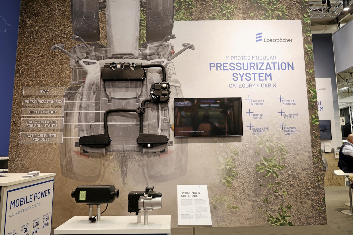 Jos traktorilla hoidetaan kasvinsuojeluruiskutuksia, vaatimukset turvallisuudesta kasvavat (Cat 4). Haitalliset aerosolit pitää puhdistaa ohjaamoilmasta. Tällöin imukanavan venttiili käännetään asentoon, jossa ilma imetään aktiivihiilisuodattimen ja kemiallisen puhdistuksen elementtien läpi.