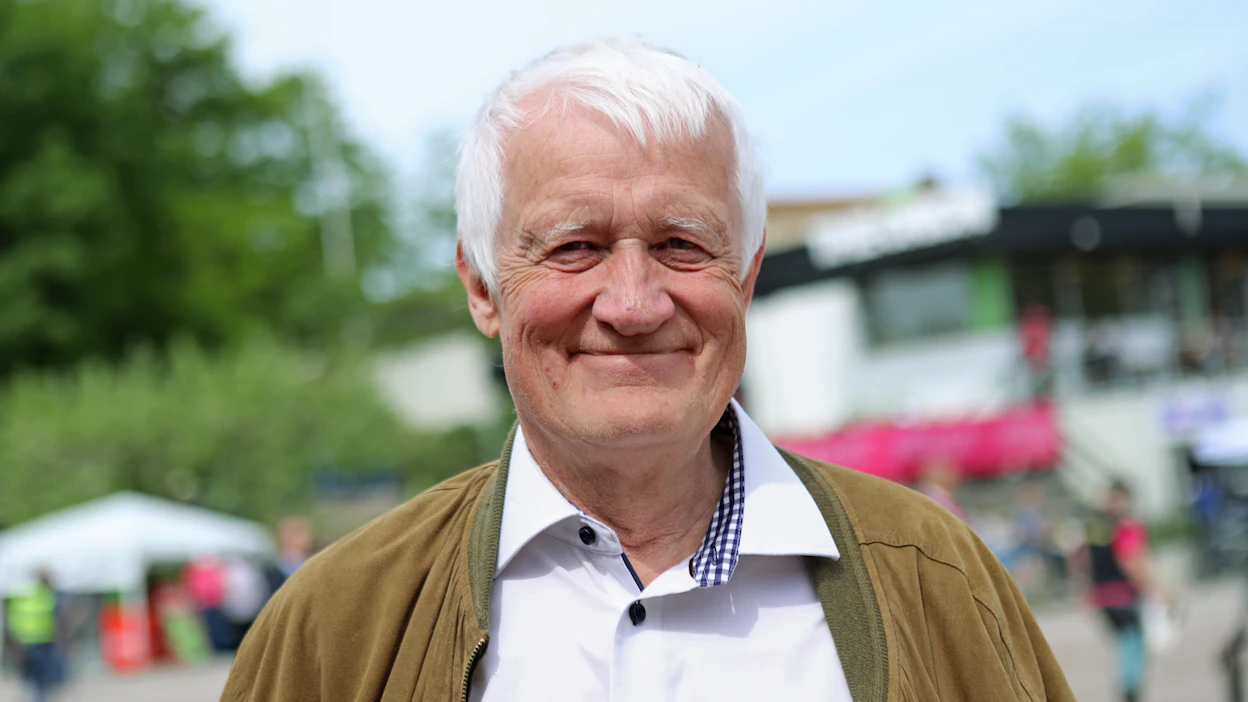 Pitkään Ranskassa vaikuttanut Anders Lindqvist opittiin tuntemaan eräänlaisena Ruotsin raviurheilun suurlähettiläänä Ranskassa. Nykyisin Lindqvist asuu taas Ruotsissa.