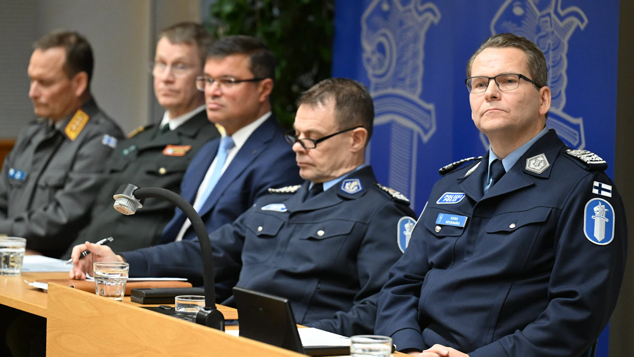 Viranomaiset pitivät Suomelahden kaapelivauriosta tiedotustilaisuuden torstaina iltapäivällä Helsingissä. LEHTIKUVA / Jussi Nukari.