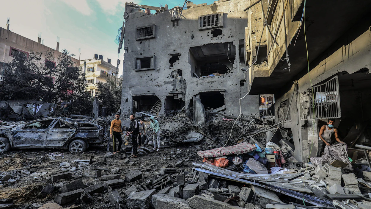 Gazassa siviilien kriisi syvenee Israelin ilmapommitusten seurauksena.