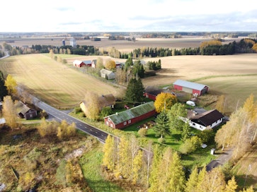 Tukien merkitys maatiloille on suuri ja niiden menetys voi heiluttaa taloutta rajusti. Arkistokuva. 
