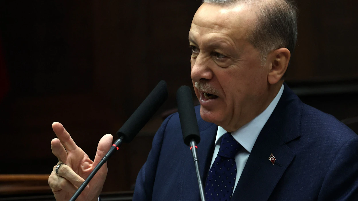 Turkin presidentin Recep Tayyip Erdoganin mukaan Ruotsin ei pidä odottaa tukea Nato-jäsenyydelleen Koraanin polttamisen jälkeen. LEHTIKUVA/AFP.