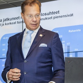 Stora Enson uusi toimitusjohtaja Hans Sohlström sanoo keskittyvänsä kääntämään yhtiön tuloksen kannattavaksi.