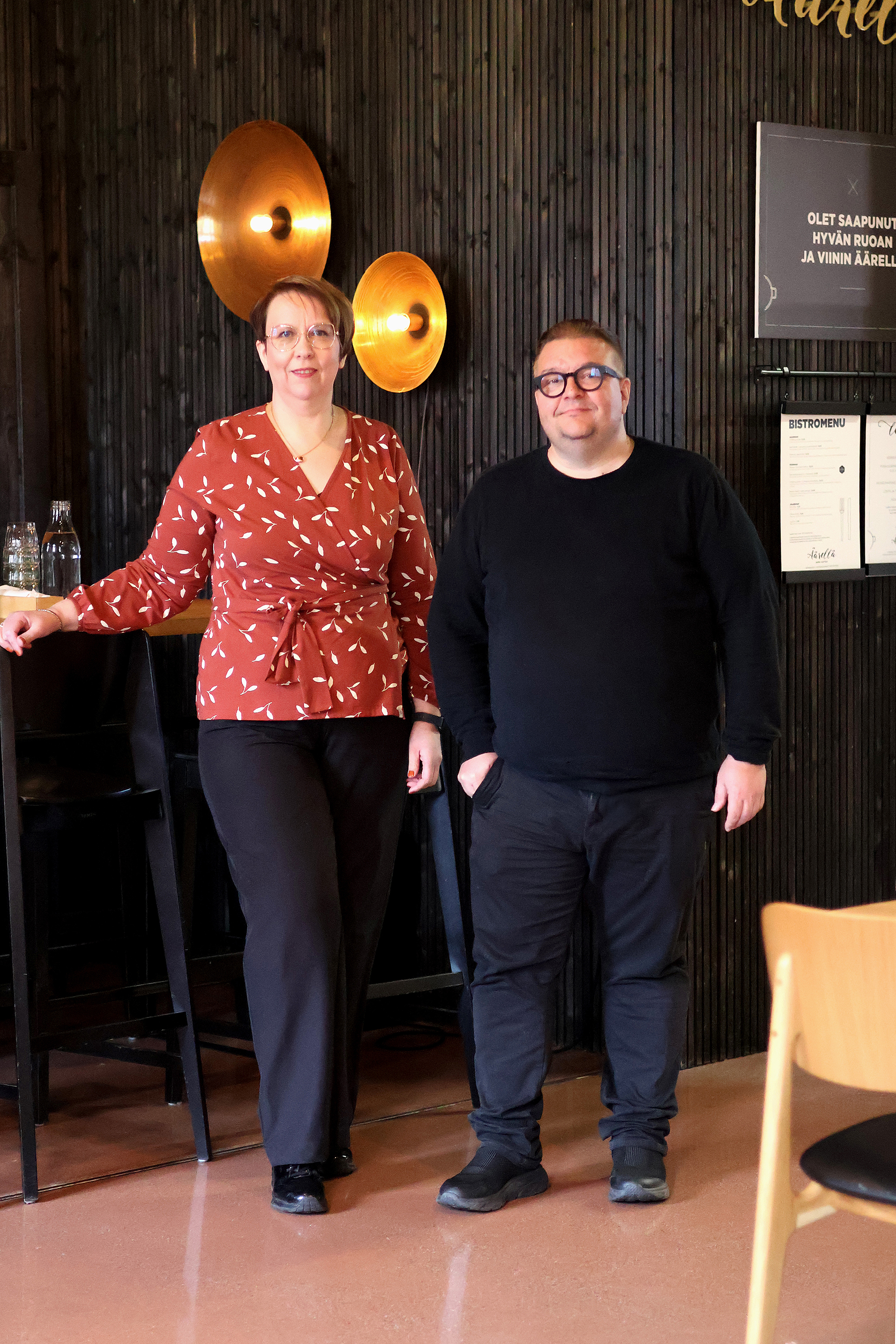 Vuonna 2012 avatun Juurella-ravintolan yrittäjinä toimivat Miia Keski-Nikkola ja Jani Unkeri.