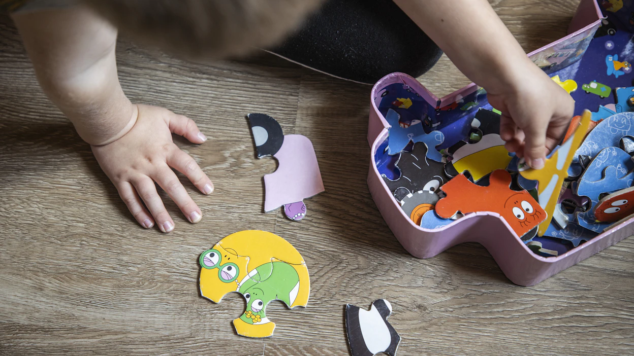 Lihavuuden stigmaa eli häpeäleimaa ylläpitävät esimerkiksi lastenohjelmat, joiden kuvastossa lihavat hahmot on esitetty kömpelöinä, hölmöinä tai ilkeinä.