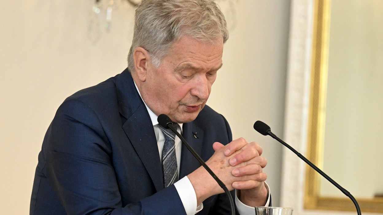 Presidentti Niinistö varoitteli ydinaseiden käytön vaaroista myös aiemmin tässä kuussa Poliitikan toimittajien tapaamisessa. LEHTIKUVA / Jussi Nukari. 