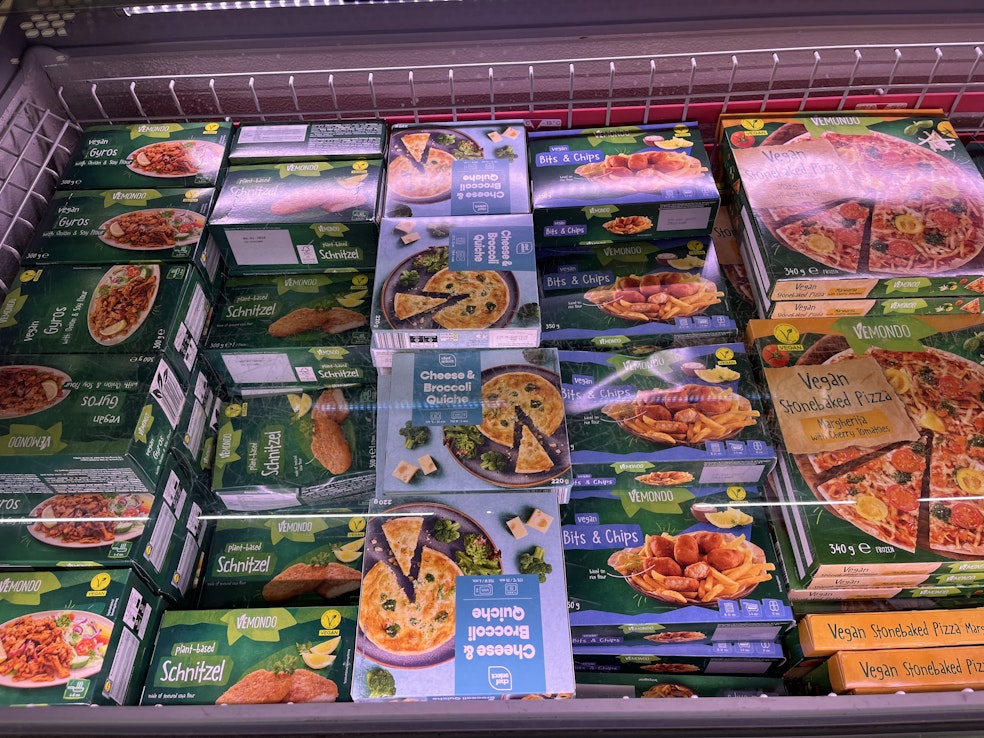 Lidl myy Vemondo-tuotemerkin alla ulkomaalaisia kasvisruokia. 