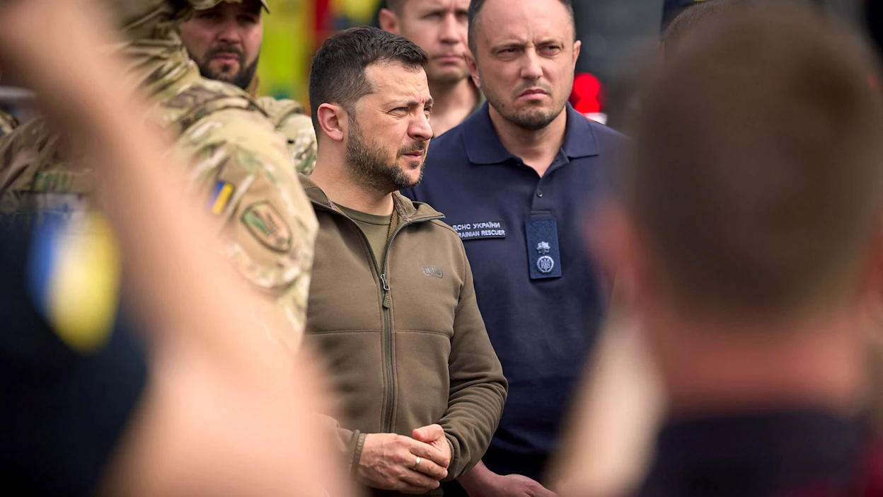 Iskut tehtiin maan keskiosassa sijaitsevaan Kryvyi Rihin kaupunkiin, joka on myös Ukrainan presidentti Volodymyr Zelenskyin synnyinkaupunki. LEHTIKUVA/AFP/Ukrainian presidential press service.