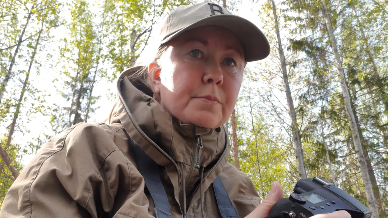 Raatojen kuvaaminen on osa työnteon rutiineja, Hyvärinen kertoo.