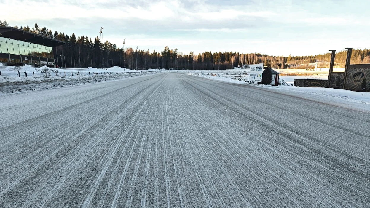 Tältä Killerin kavioura näytti keskiviikkona iltapäivällä. Ravit torstaina alkavat tällä tietoa normaalisti kello 18.