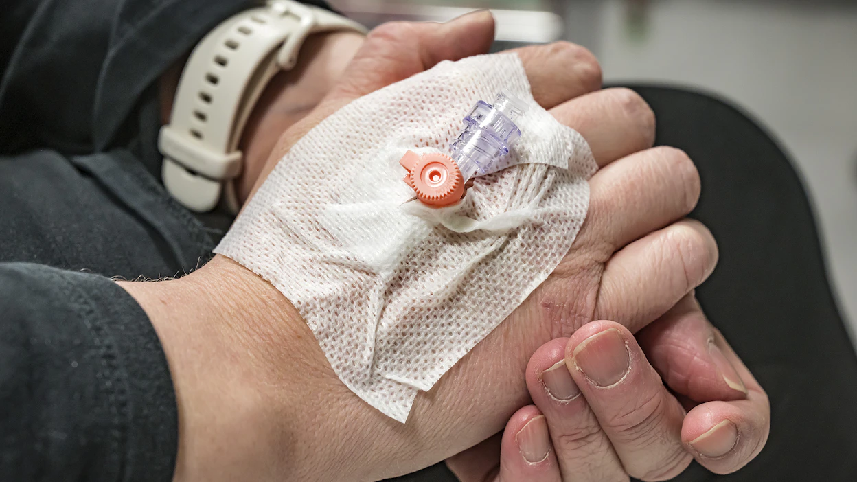 Potilaan ja omaisten osallisuuden vahvistaminen tukee potilasturvallisuutta. Kuvituskuva.