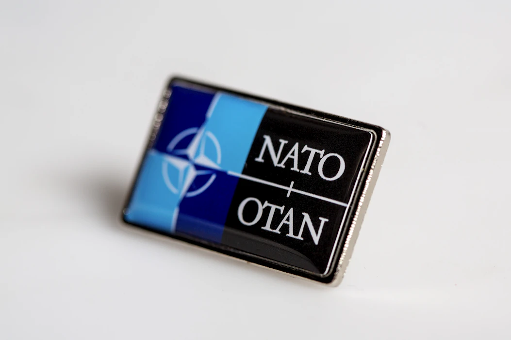 Suomi vaikuttaisi olevan matkalla Nato-jäsenyyden hakemiseen, mutta puolustusselonteko ei ottanut siihen kantaa.
