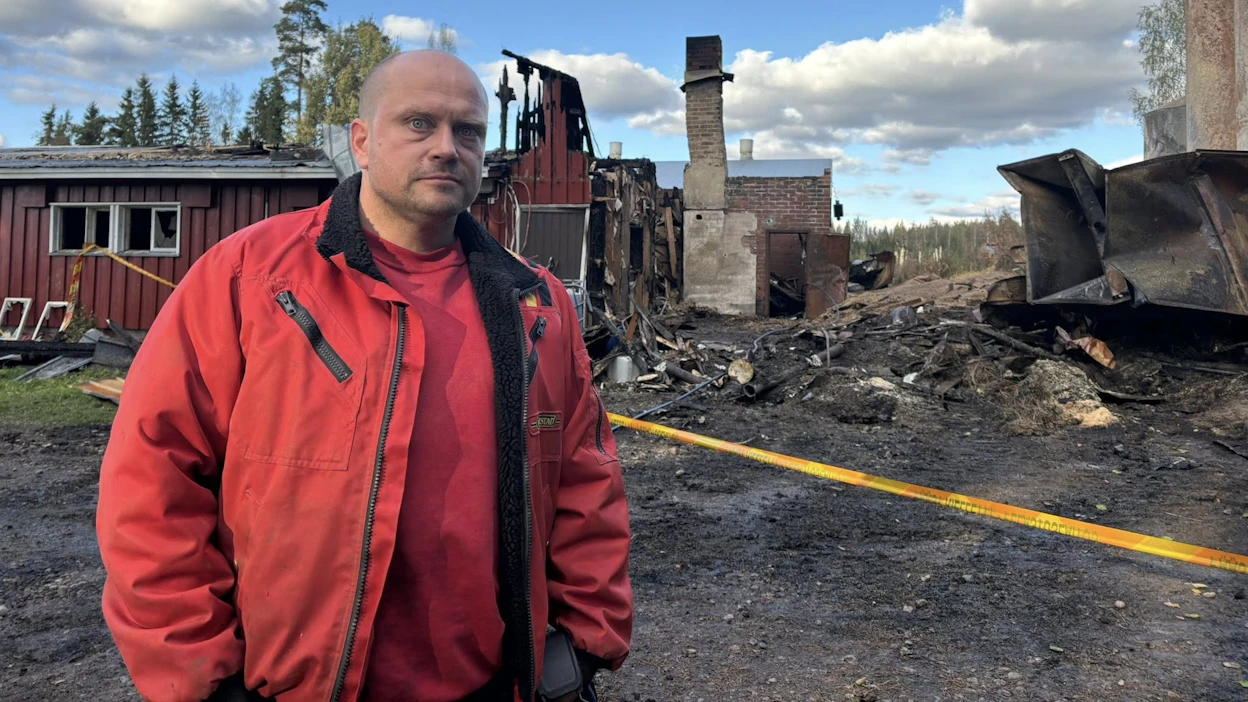 ”Sikalani on osa laajaa verkostoa, joka on kuin geelipallo; se ottaa iskun vastaan, mutta kohta se on taas jo pyöreä. Tehdään pieniä järjestelyjä ja mennään taas eteenpäin”, Heikki Sampolahti kertaa.