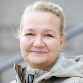 Suomen Hippoksen toimitusjohtaja Minna Mäenpää kertoo ratojen maksavan tammikuun palkinnot mahdollisimman pian.