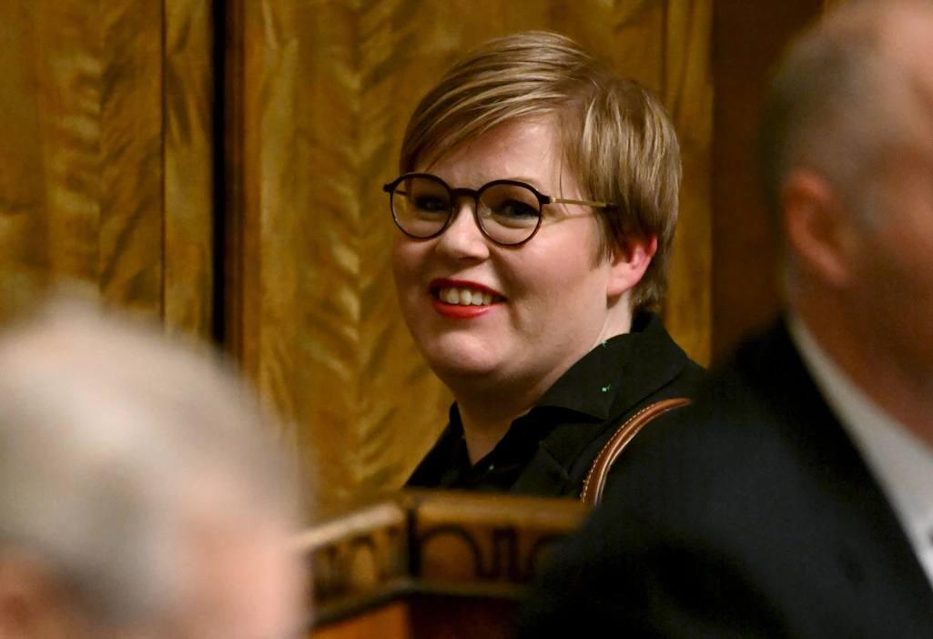 Valtiovarainministeri Annika Saarikko (kesk.) kertoi pyytäneensä valtiovarainministeriön kansliapäällikkö Juha Majasta kutsumaan kaikki puolueet koolle sen jälkeen, kun VM:n näkemys maanantaina julkistetaan. LEHTIKUVA / Vesa Moilanen.