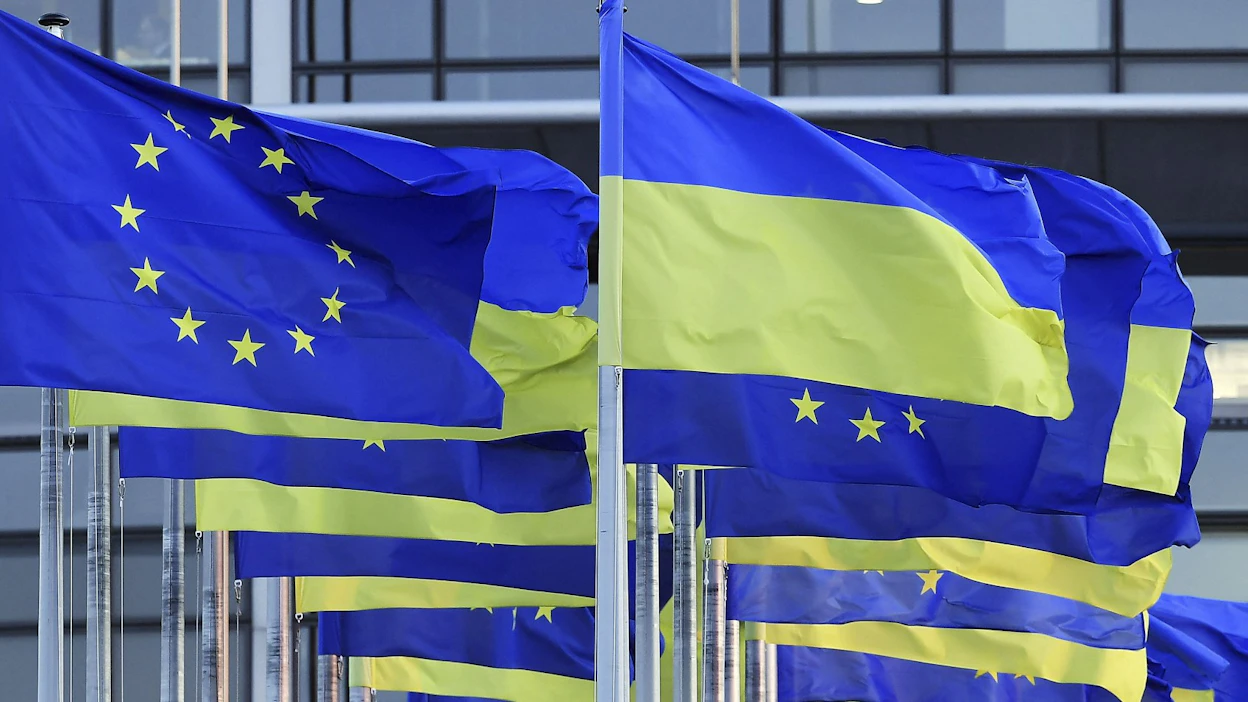 Paine EU-pakotteiden ulottamiselle energiaostoihin on kasvanut viime päivinä, kun Ukrainassa on paljastunut julmuuksia venäläisjoukkojen jäljiltä esimerkiksi Butshan kaupungissa. LEHTIKUVA/AFP.