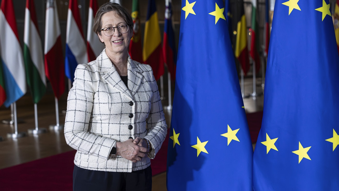 Maa- ja metsätalousministeri Sari Essayahin mukaan lannan jalostamista pitää edistää.