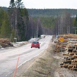 Maantiekuljetusten toimivuus on Suomelle elinehto.