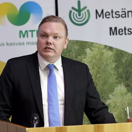 Maa- ja metsätalousministeri Antti Kurvinen (kesk.) kertoi MTK:n valtuuskunnalle tukie maksatuksen tilanteesta.