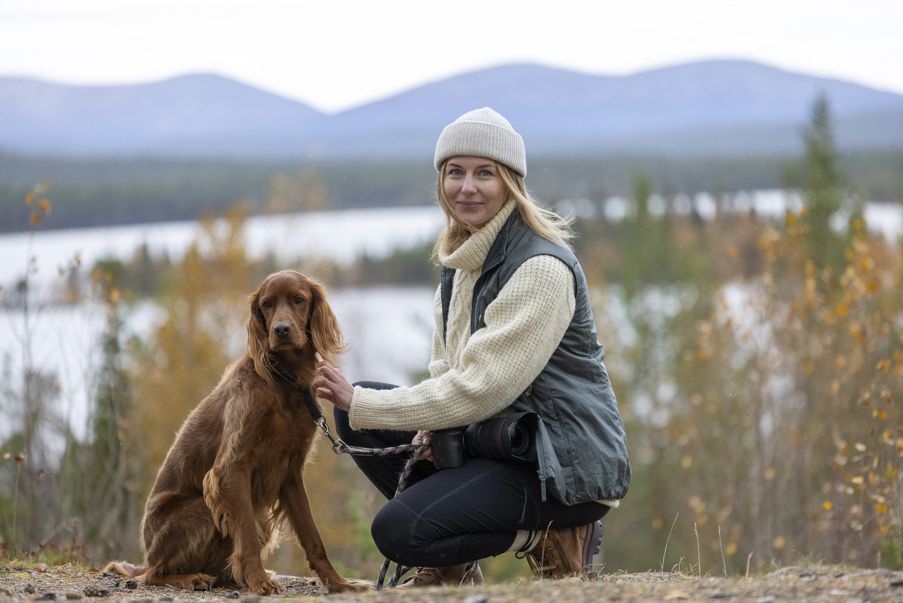 Terhi Tuovinen on retkeillyt kotikuntansa Muonion luonnossa lukemattomia kertoja ja tuntee seudulta paljon päiväretkikohteita.