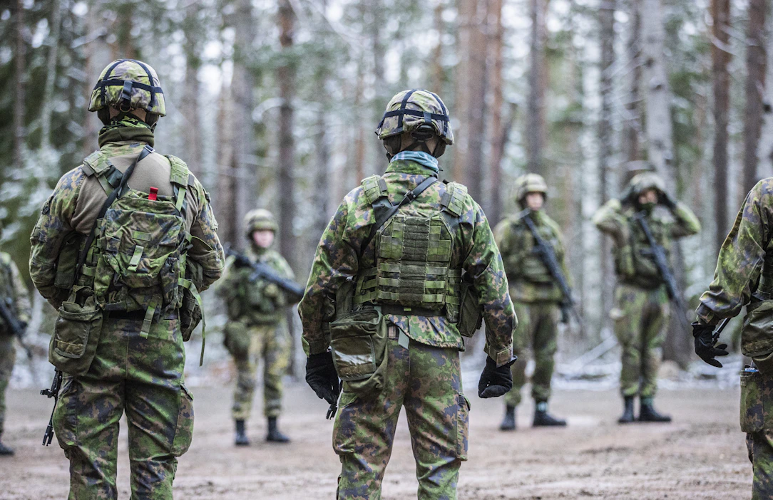 Suomessa kertausharjoitukset toteutetaan joukkotuotantosuunnitelman mukaisesti huomioiden käytössä olevat resurssit ja vuosittaiset harjoitustapahtumat.