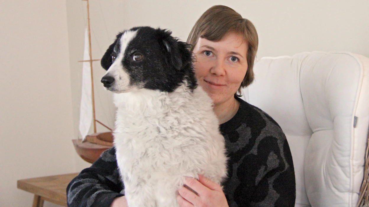 Kun onnettomuudesta oli kulunut melkein 1,5 vuotta, Emmi Saarikko päätti antaa itselleen aikaa toipumiseen. ”Alkuun olin sitä mieltä, että ei tämä haittaa”, hän sanoo.