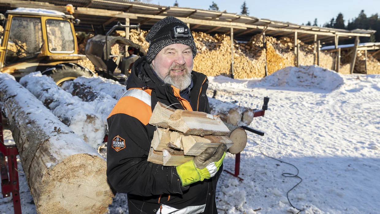 Yrityksen käyttämä puu tulee pääasiassa omasta metsästä.