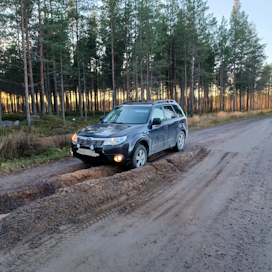 Viime vuonna Suomen surkeimman tien kisan voitti kuva Siikajoentiestä. 