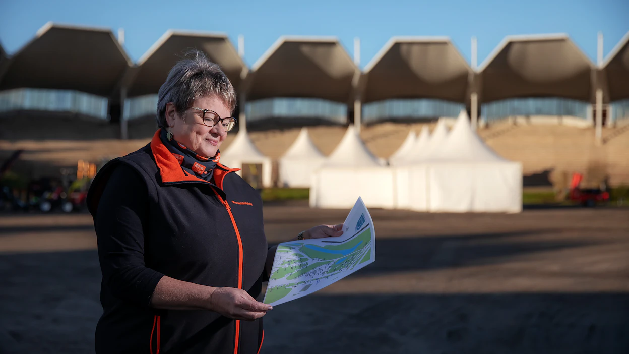 Silva Metsänäyttelyn johtaja Anu Pesonen toivoo paikalle metsäammattilaisten lisäksi kaupunkilaiset, lapsiperheet sekä nykyiset ja tulevat metsänomistajat.