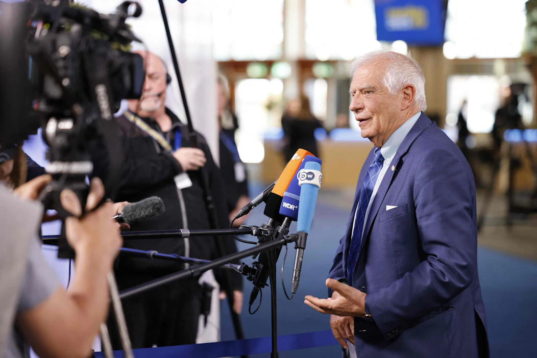 EU:n ulkosuhteista vastaava Josep Borrell kertoi kutsuneensa koolle hätäkokouksen käsittelemään konfliktia Israelissa.