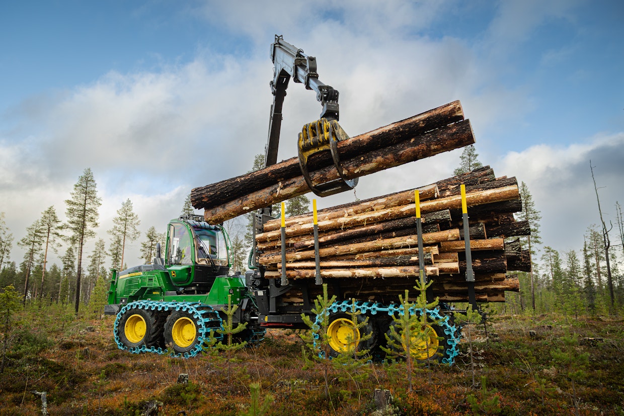 Uuden 1610G-mallin ulkoasu on lähes täysin sama kuin 1510G:n, mutta kantavuus ja kuormakapasiteetti ovat kasvaneet teknisten muutosten myötä.