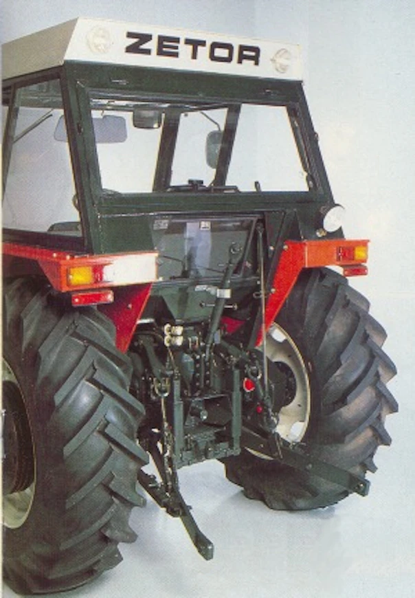 85Zetor7245takaa