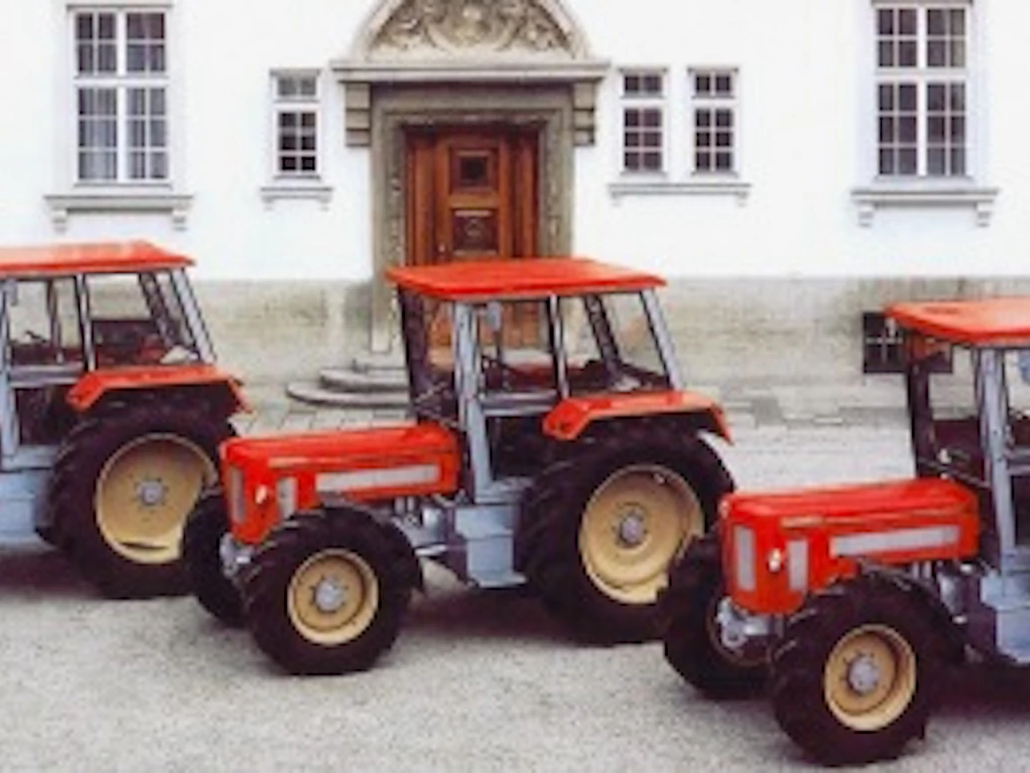 83SchluterCompact