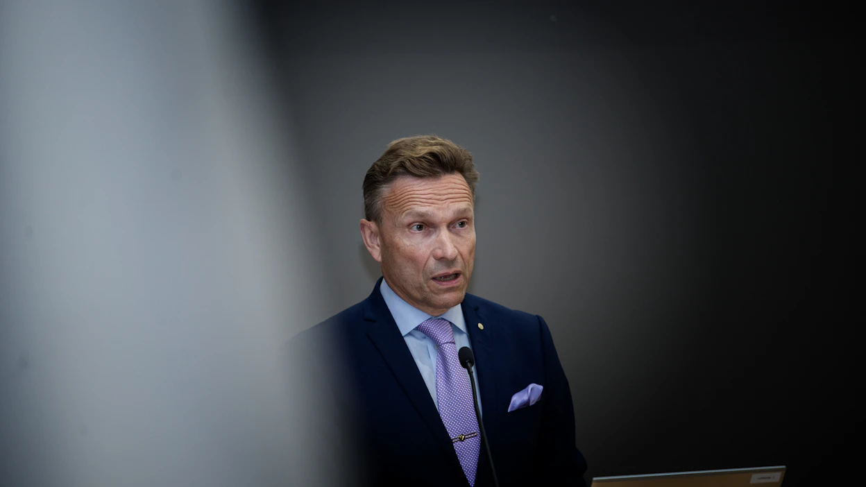 OP Ryhmän pääjohtaja Timo Ritakallio arvelee pankkitoimialan olevan lähellä suhdannehuippuaan. Vakuutusala tavallisesti parantaa vielä, kun talous kasvaa ripeämmin.