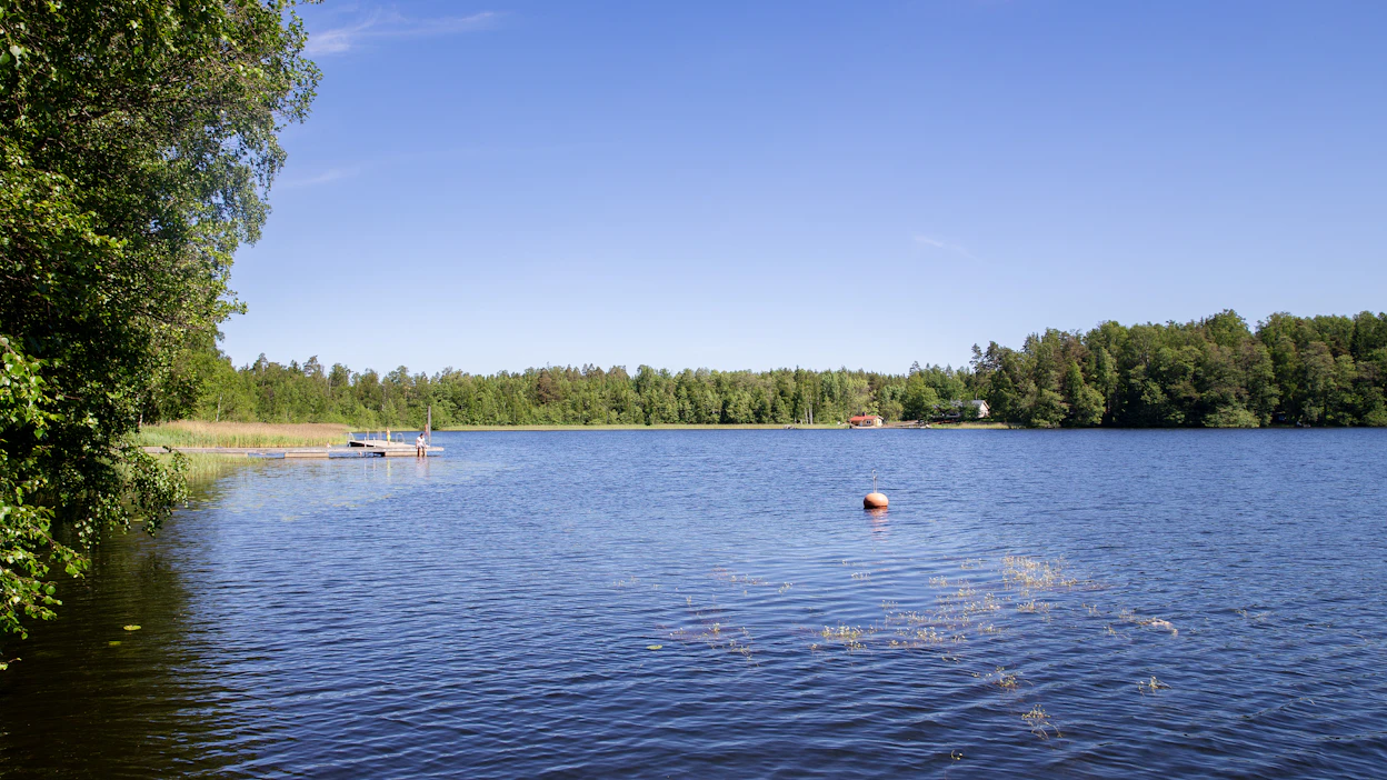 Suomen itäpuolella pitkään vaikuttanut korkeapaine hellittää otettaan. Kuvituskuva.