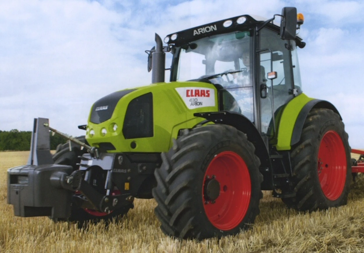 12ClaasArion400
