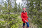 Mirja Koppo säikähti, kun teollisuusalueeksi kaavoitettava alue nielaisi kokonaan hänen sukutilansa maat peltoineen ja metsineen. Nyt näyttäisi siltä, että hänen tilansa säilyy maa- ja metsätalouskäytössä.