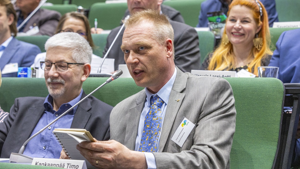 MTK-Etelä-Pohjanmaan puheenjohtaja Timo Kankaanpää kuvattuna MTK:n valtuuskunnan kevätkokouksessa huhtikuussa.