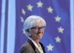Euroopan keskuspankki odottaa, että inflaatio euroalueella hidastuu ensi vuonna 1,7 prosenttiin. Kuvassa pääjohtaja Christine Lagarde. AFP/LEHTIKUVA. 