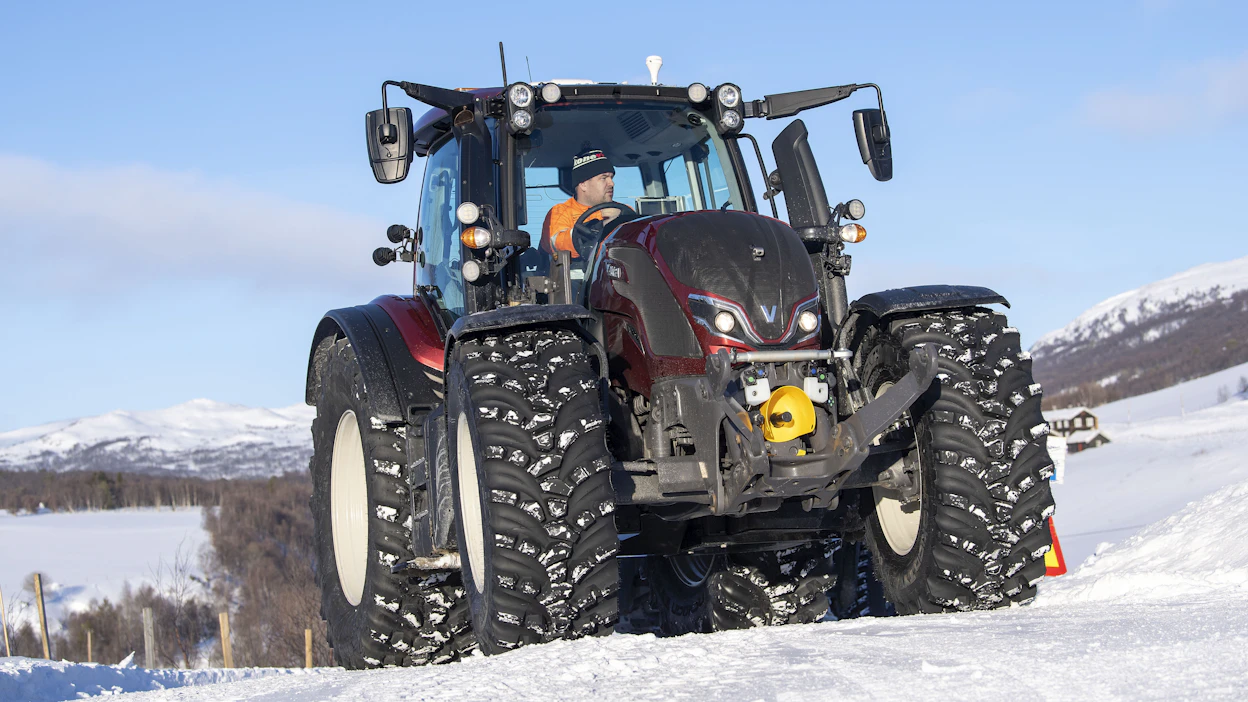 Valtra N175 oli ainoa yli 100 kappaleen myyntiin yltänyt traktorimalli