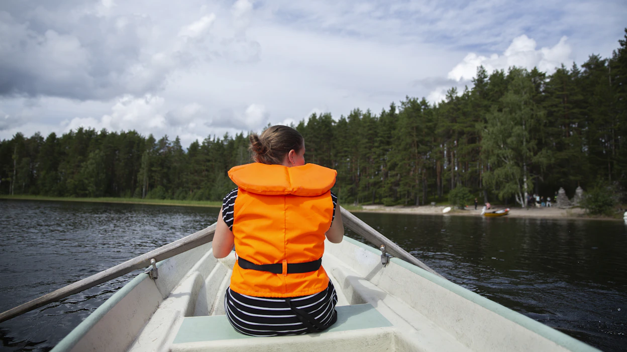 Oikea pelastusliivi pelastaa käyttäjänsä tositilanteessa, kun vääränlainen aiheuttaa lisää vaaraa.