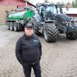 Koneurakoitsija Arto Karvolan konekannasta lähes kaikki ovat kotimaista tuotantoa. ”Jos mahdollista, investoin kalustoa myös pieniltä tuottajilta.”