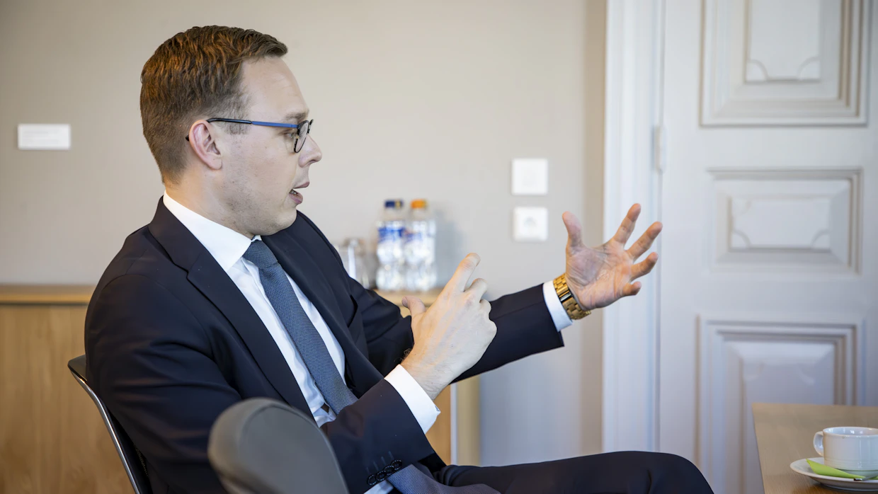 Marttisen mukaan yritysten kasvua voidaan vauhdittaa esimerkiksi henkilökohtaisen irtisanomisen helpottamisella.
