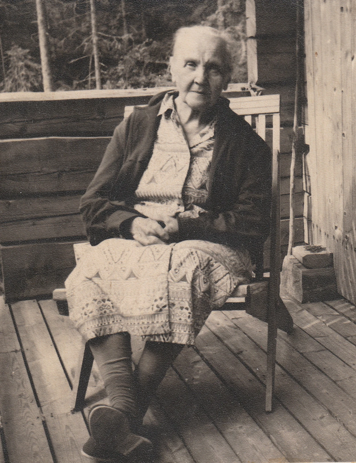 Isomummoni Sidonia Kolula (1876–1966) täytti 85 sinä vuonna, kun minä synnyin.