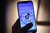 Digilaitteet syrjäyttävät lasten ja nuorten arjesta esimerkiksi liikuntaa, yhdessäoloa kavereiden kanssa ja nukkumista.