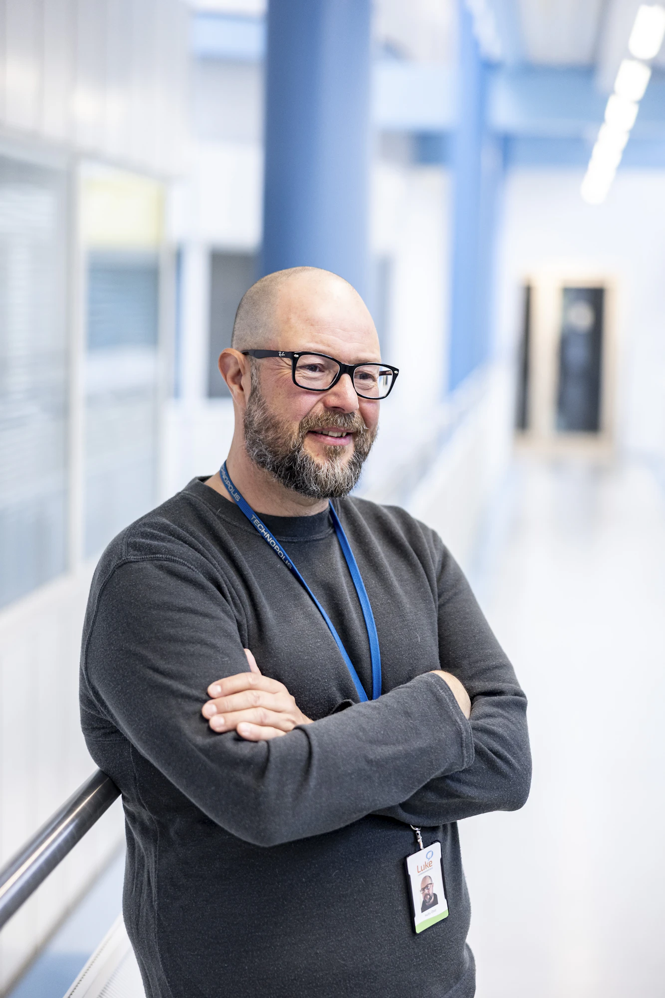Huitu teki gradunsa suden ravinnonkäytöstä edeltäjänsä Ilpo Kojolan ohjauksessa.