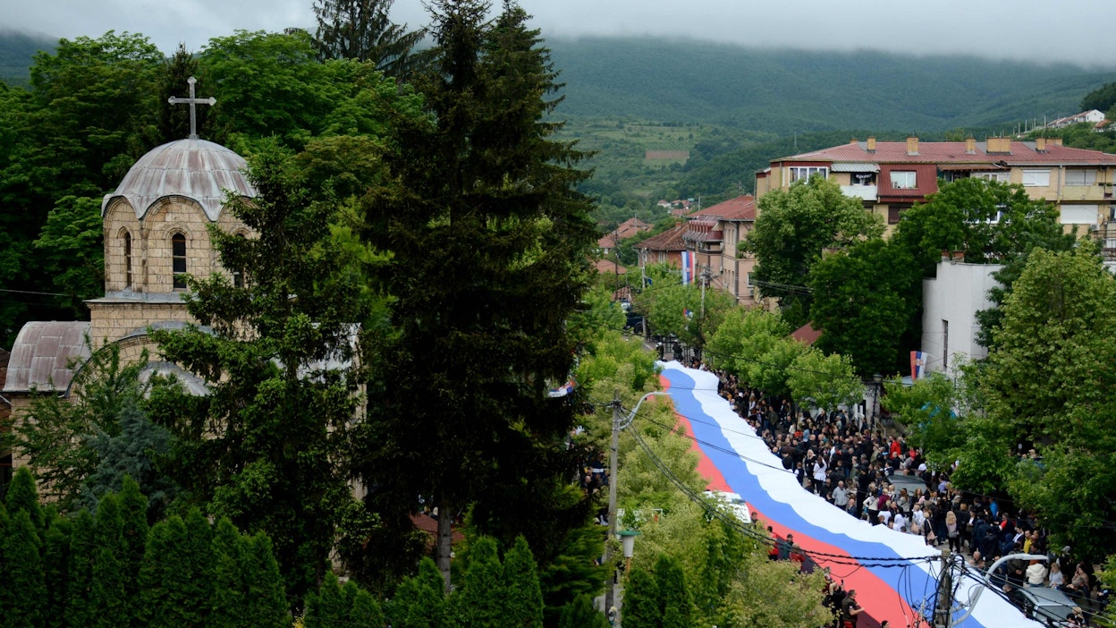 Serbimielenosoittajat ovat jatkaneet protestoimista jo kolmatta päivää. LEHTIKUVA/AFP. 