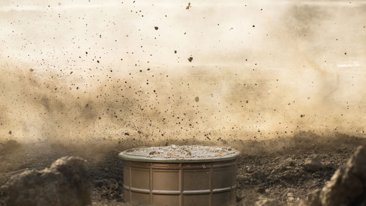 Kuvituskuva hyppypanoksesta.